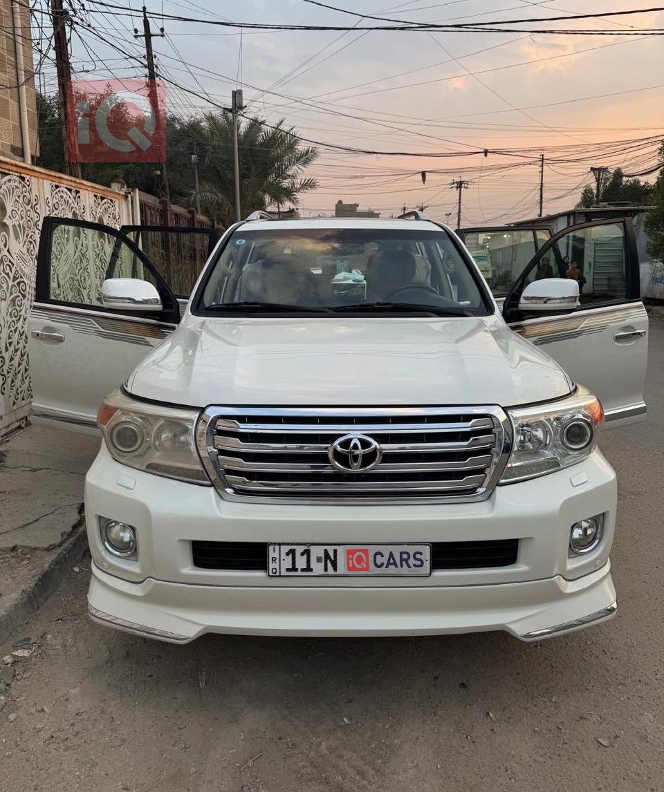 تويوتا لاندكروزر